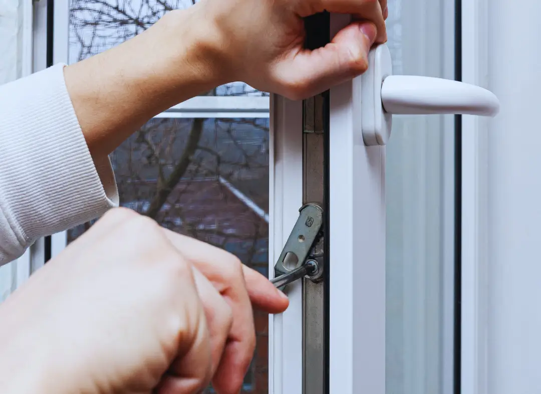 Réparation serrure de fenêtre Surgères